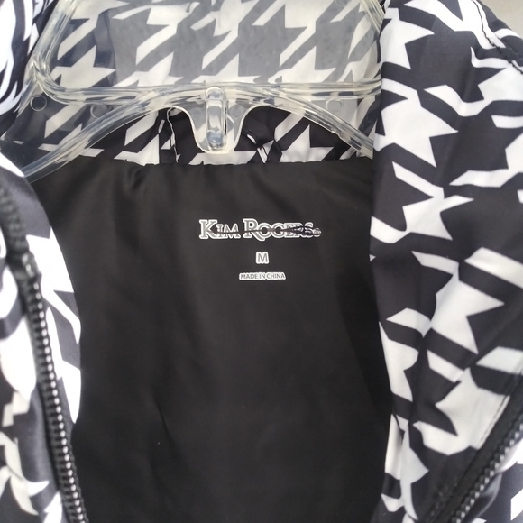 KIM ROGERS Women's sports vest - Picture 3 of 3